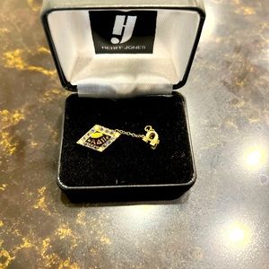Adpi Pin